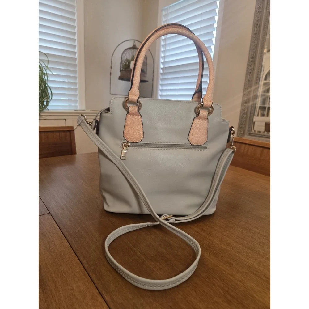 Gussaci‎ Collection Handbag Satchel Purse Geometric Grey Classic Luxury Style